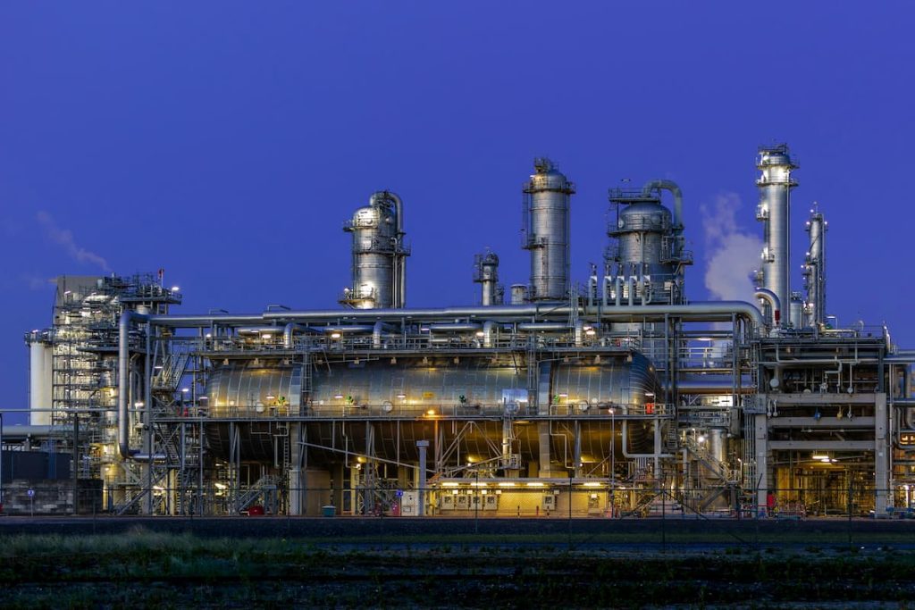 Industrial plant in UAE using rotary unions for fluid transfer on rotating equipment – KE Motion Hydro